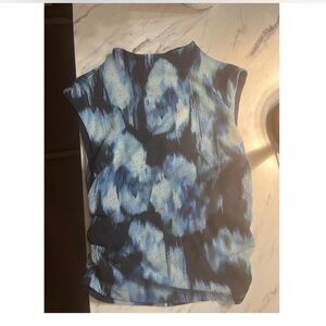 ABERCROMBIE AND FITCH BLOUSE